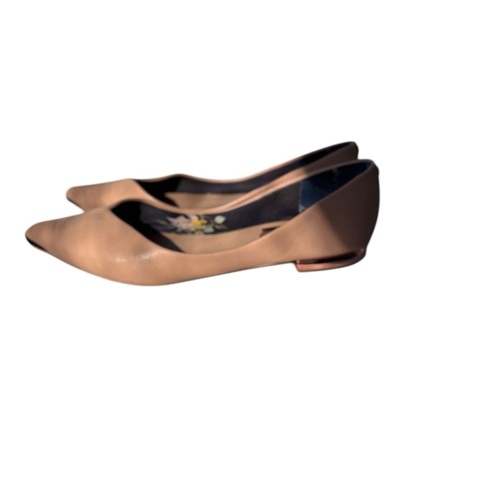 Ted Baker London Nude Pink Leather Pointed Toe Flats Rose Gold Floral S 5/5.5 - Picture 9 of 16